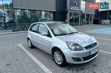 Хетчбек Ford Fiesta 2006 в Львові