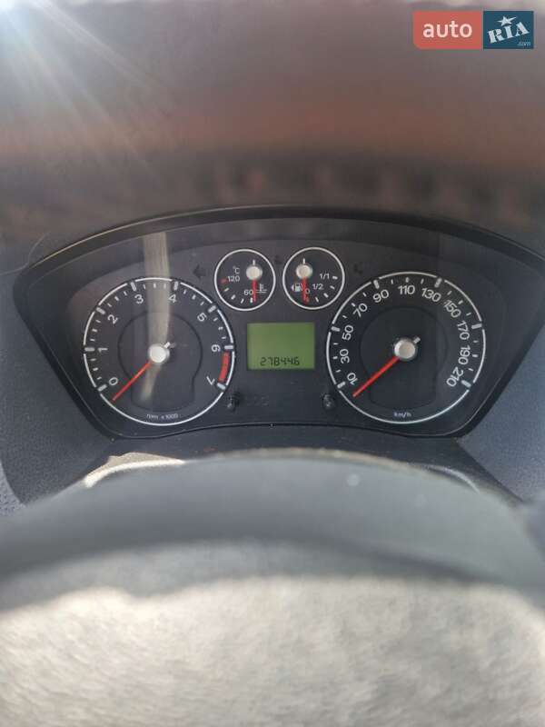 Хэтчбек Ford Fiesta 2007 в Луцке