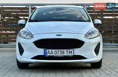 Хэтчбек Ford Fiesta 2018 в 
