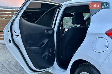 Хэтчбек Ford Fiesta 2018 в 