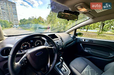 Хэтчбек Ford Fiesta 2014 в 