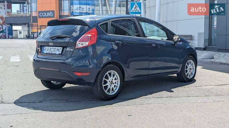 Хэтчбек Ford Fiesta 2013 в Киеве