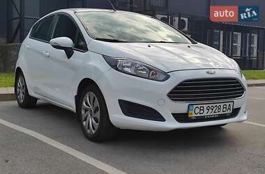 Хэтчбек Ford Fiesta 2013 в 