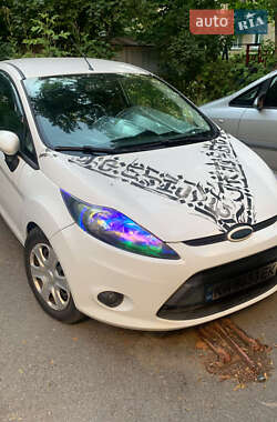 Хэтчбек Ford Fiesta 2009 в Виннице