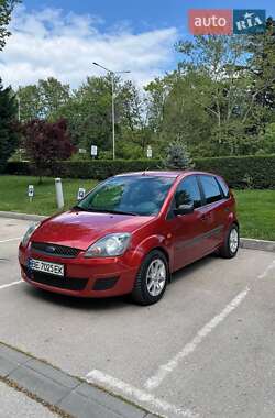 Хетчбек Ford Fiesta 2006 в Миколаєві