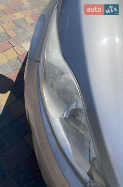 Хэтчбек Ford Fiesta 2011 в 