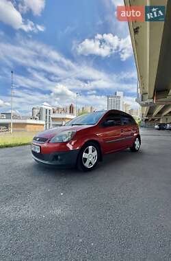 Хэтчбек Ford Fiesta 2008 в Киеве
