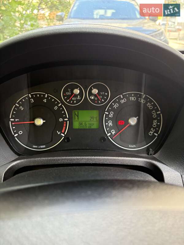 Хэтчбек Ford Fiesta 2008 в Киеве фото 21 Хэтчбек Ford Fiesta 2008 в Киеве