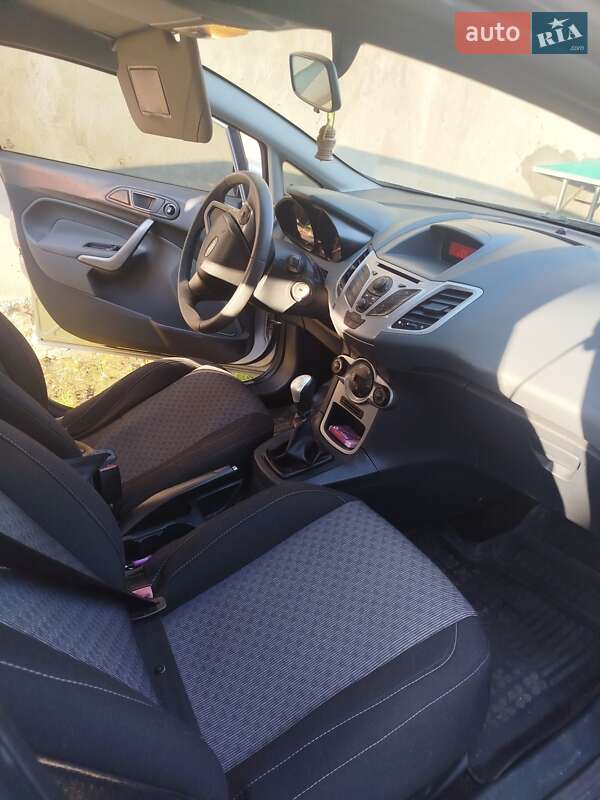 Ford Fiesta 2009
