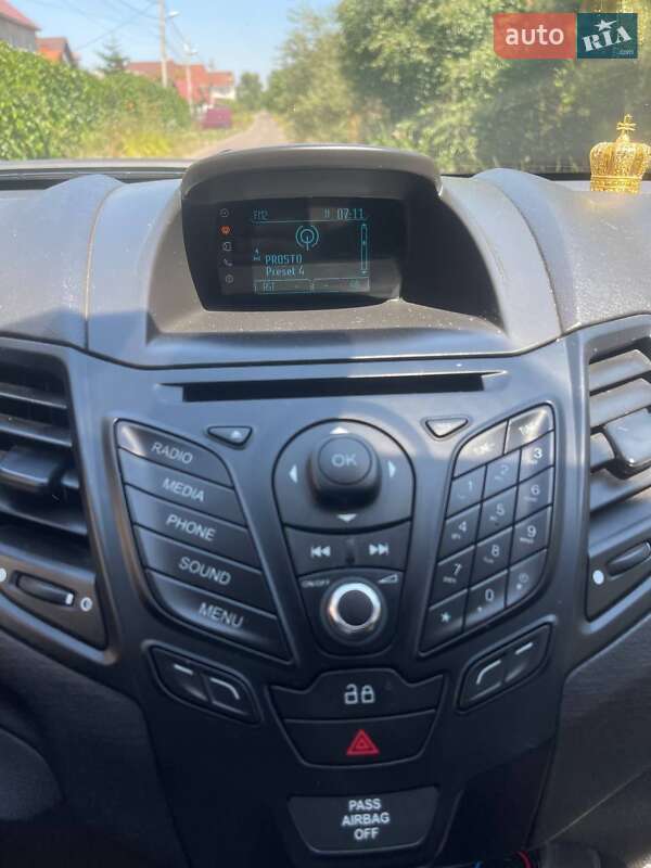 Седан Ford Fiesta 2014 в Одессе