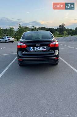 Седан Ford Fiesta 2017 в Хмельнике
