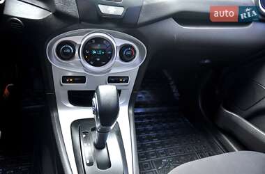 Седан Ford Fiesta 2018 в 