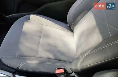 Седан Ford Fiesta 2016 в 