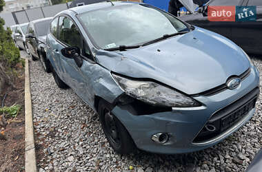 Хэтчбек Ford Fiesta 2008 в 