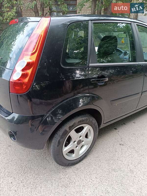 Хэтчбек Ford Fiesta 2008 в Немирове