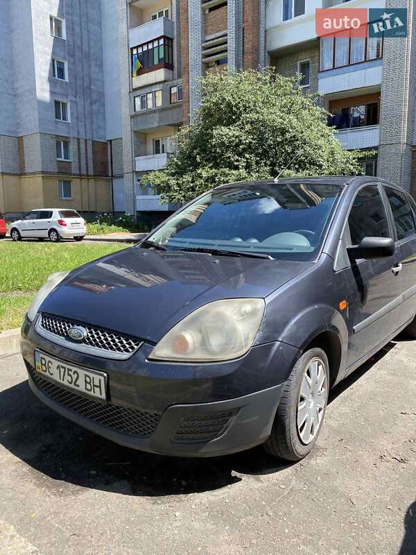 Хэтчбек Ford Fiesta 2007 в Шептицькому