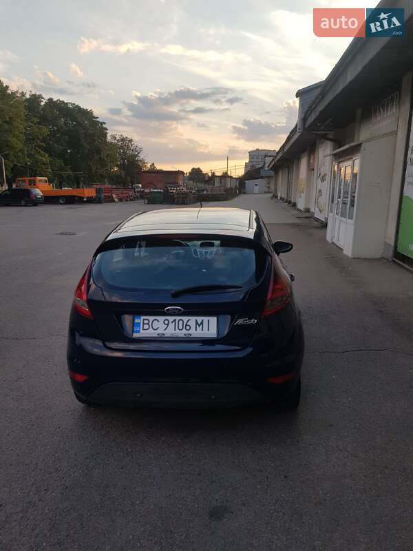 Хетчбек Ford Fiesta 2011 в Львові фото 5 Хетчбек Ford Fiesta 2011 в Львові