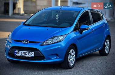 Хэтчбек Ford Fiesta 2010 в Запорожье
