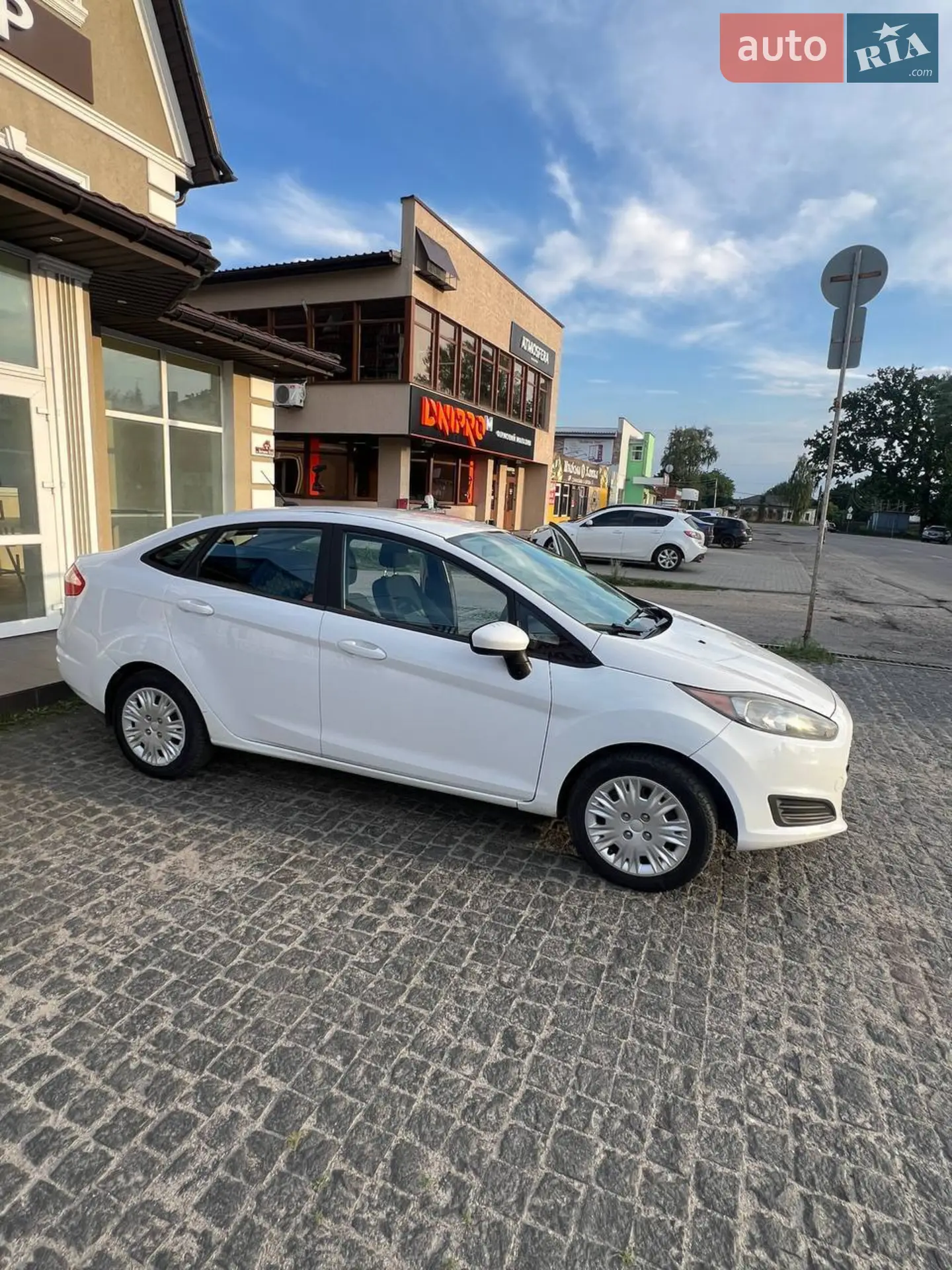 2019 Ford Fiesta - мініатюра 5