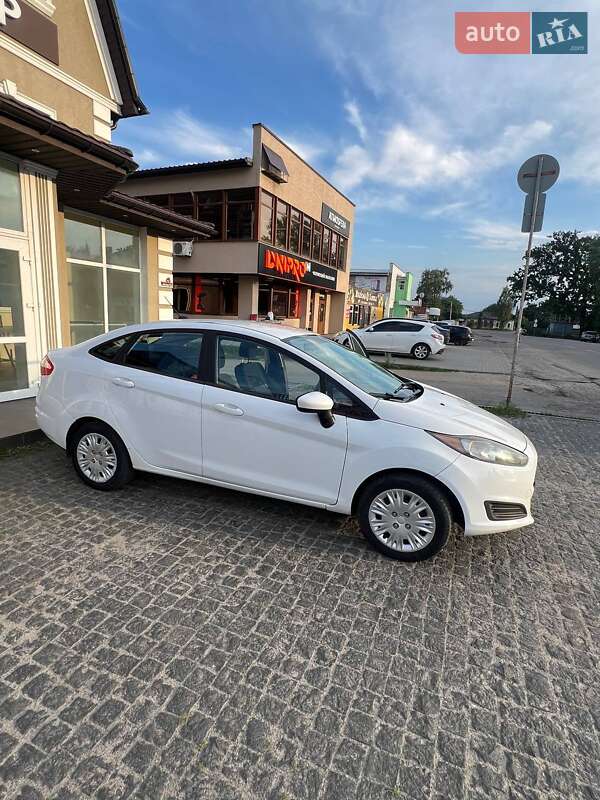 Седан Ford Fiesta 2019 в Ахтырке