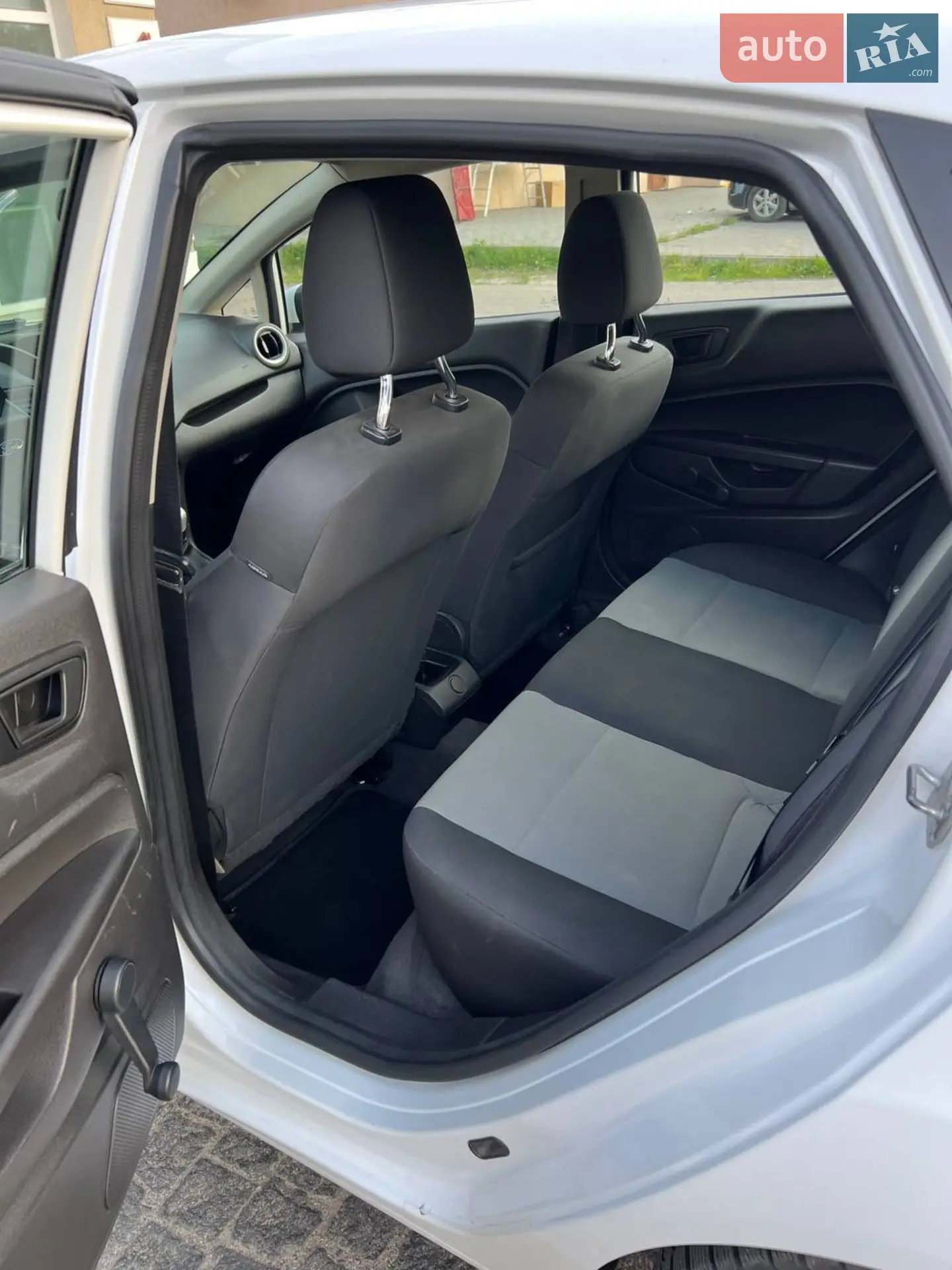2019 Ford Fiesta - мініатюра 34