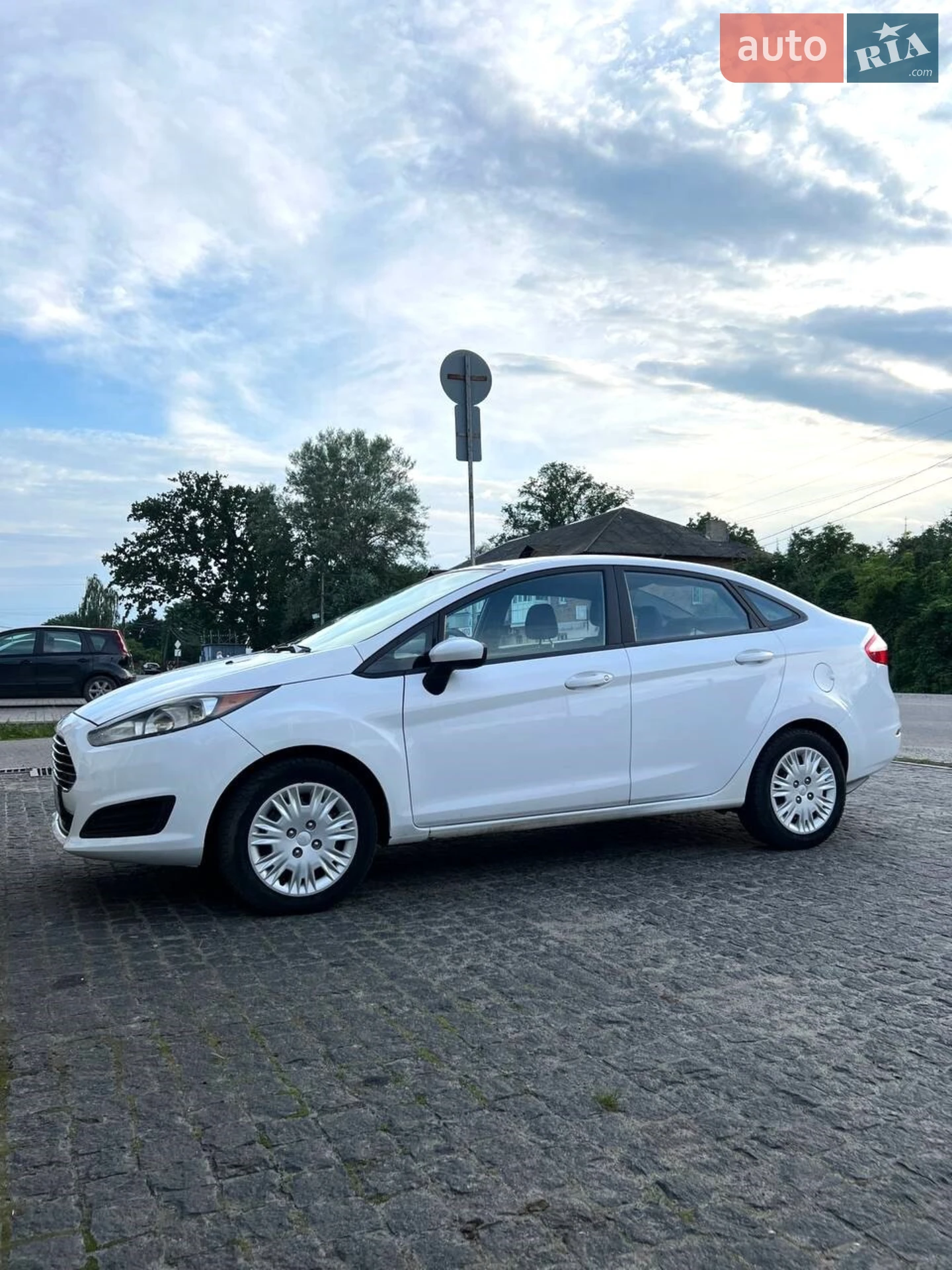 2019 Ford Fiesta - мініатюра 9