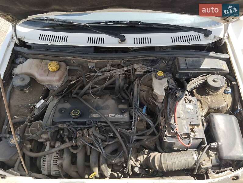 Хэтчбек Ford Fiesta 1996 в Львове фото 10 Хэтчбек Ford Fiesta 1996 в Львове