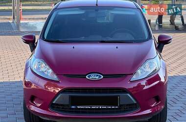 Хэтчбек Ford Fiesta 2010 в 