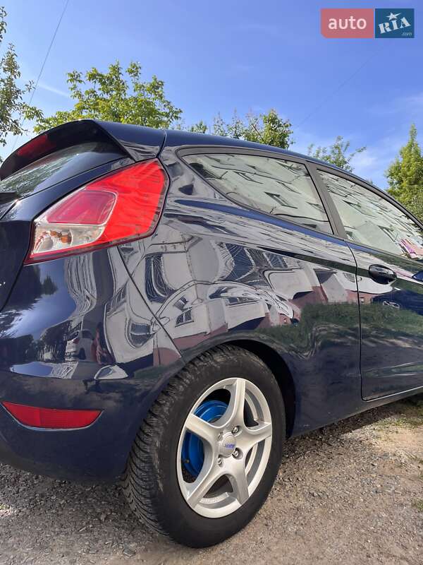 Хэтчбек Ford Fiesta 2014 в Бердичеве