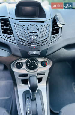Седан Ford Fiesta 2018 в 