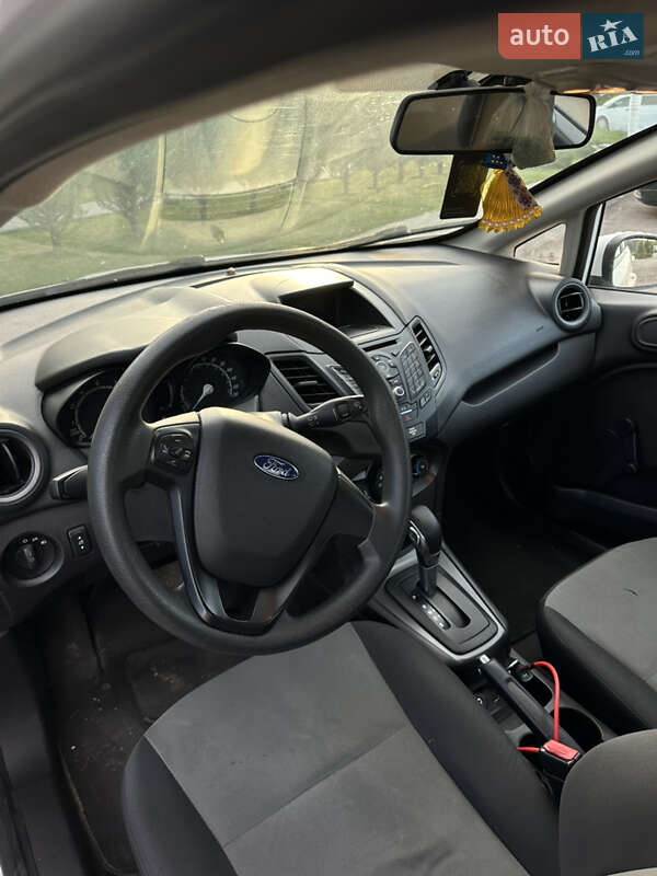 Седан Ford Fiesta 2016 в Шептицькому фото 11 Седан Ford Fiesta 2016 в Шептицькому