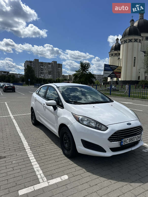 Седан Ford Fiesta 2016 в Шептицькому фото 20 Седан Ford Fiesta 2016 в Шептицькому