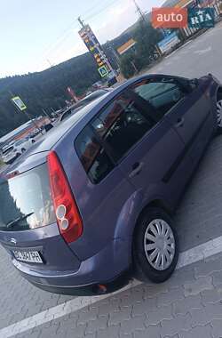 Хэтчбек Ford Fiesta 2006 в 