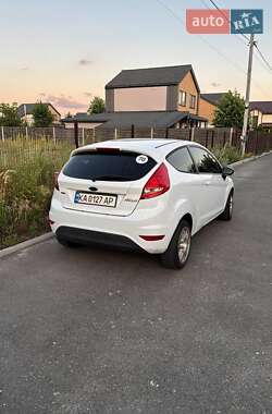 Хэтчбек Ford Fiesta 2008 в 