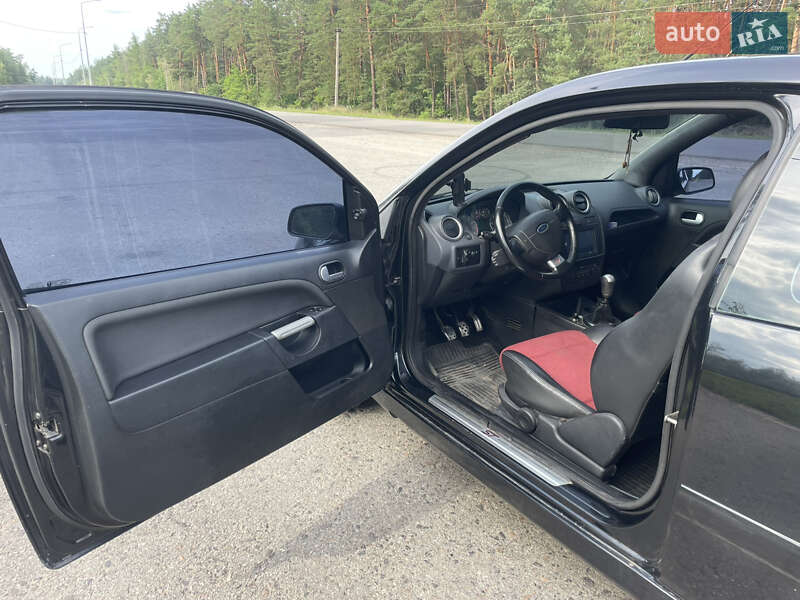 Хэтчбек Ford Fiesta 2007 в Ахтырке