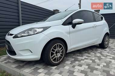 Хэтчбек Ford Fiesta 2008 в 