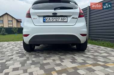 Хэтчбек Ford Fiesta 2008 в 