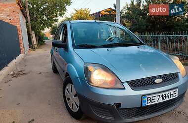 Хэтчбек Ford Fiesta 2006 в Первомайске