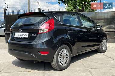 Хэтчбек Ford Fiesta 2014 в 