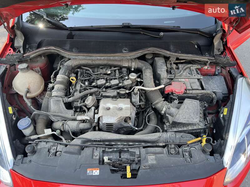 Хэтчбек Ford Fiesta 2017 в Тернополе фото 61 Хэтчбек Ford Fiesta 2017 в Тернополе