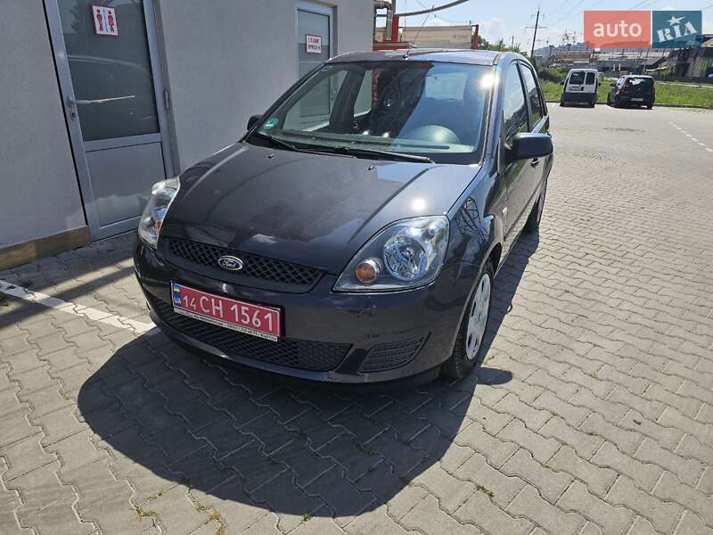 Хэтчбек Ford Fiesta 2008 в Виннице
