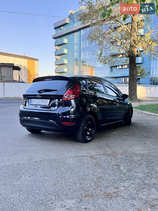 Хэтчбек Ford Fiesta 2012 в Киеве