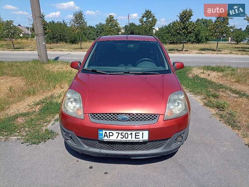 Хэтчбек Ford Fiesta 2007 в Запорожье
