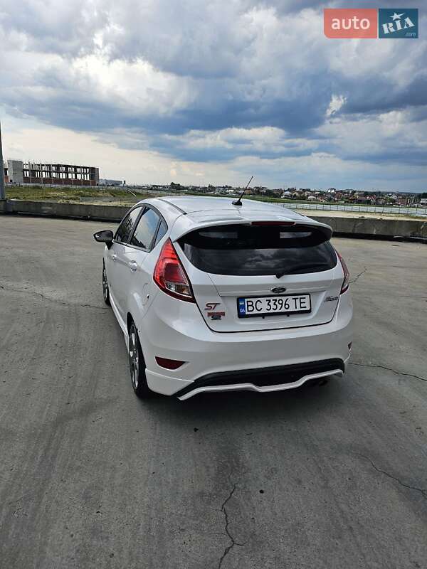 Хэтчбек Ford Fiesta 2016 в Львове фото 9 Хэтчбек Ford Fiesta 2016 в Львове