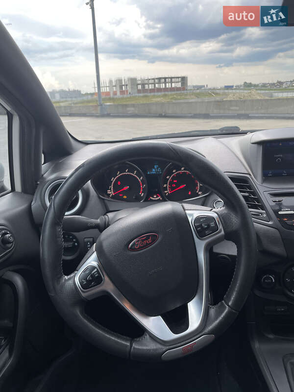 Хэтчбек Ford Fiesta 2016 в Львове фото 15 Хэтчбек Ford Fiesta 2016 в Львове
