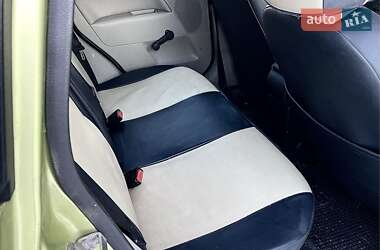 Хэтчбек Ford Fiesta 2007 в 