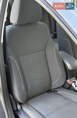 Седан Ford Fiesta 2014 в 