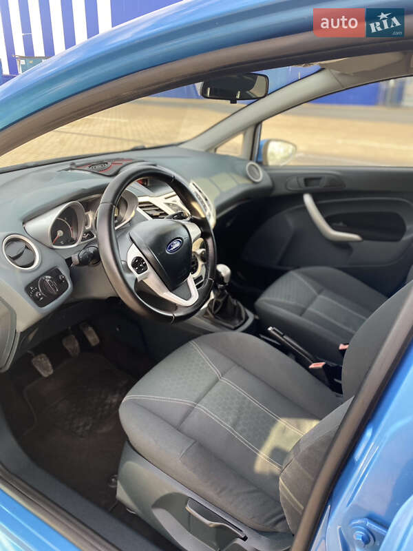 Хэтчбек Ford Fiesta 2009 в Дубно фото 8 Хэтчбек Ford Fiesta 2009 в Дубно
