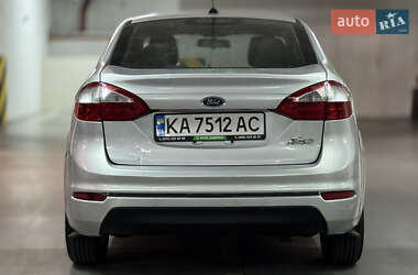 Седан Ford Fiesta 2017 в 