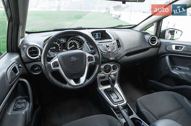 Седан Ford Fiesta 2014 в 